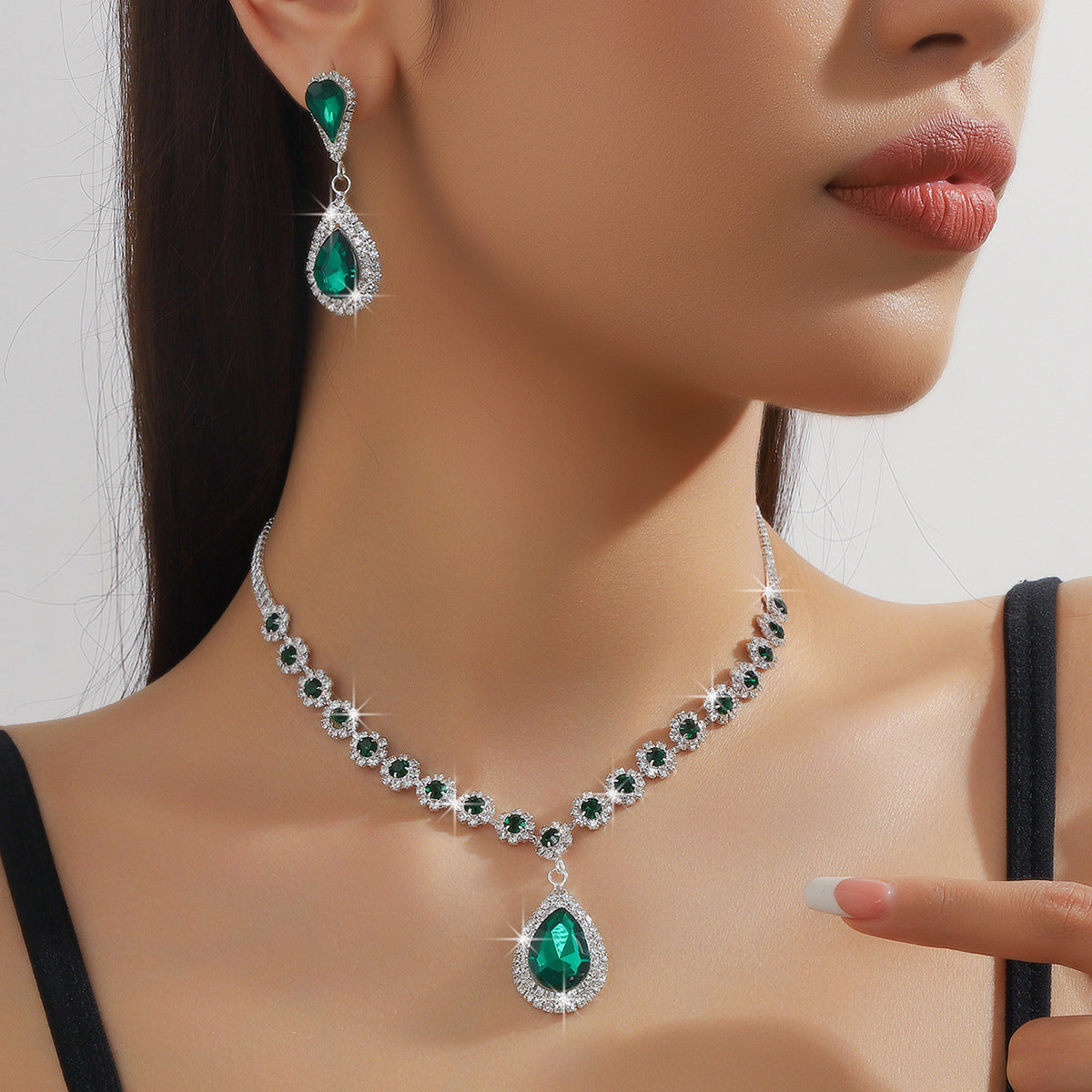 Diamond Necklace Earrings And Bracelet Three Piece Jewelry Set