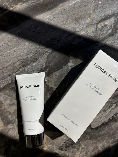 Hydrating Facial Cleanser with Oleosomes