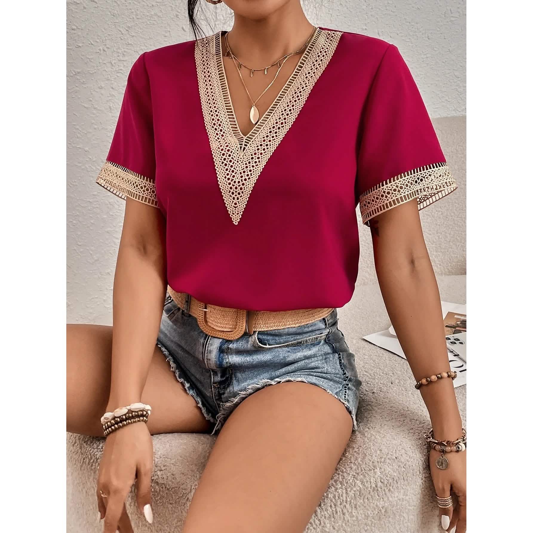Women's Contrast Guipure Lace Blouse